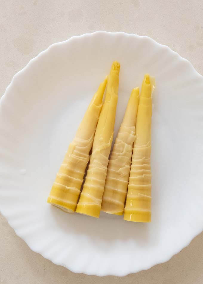 bamboo shoots canned food