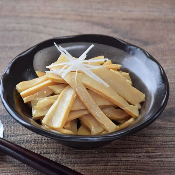 bamboo shoots canned food