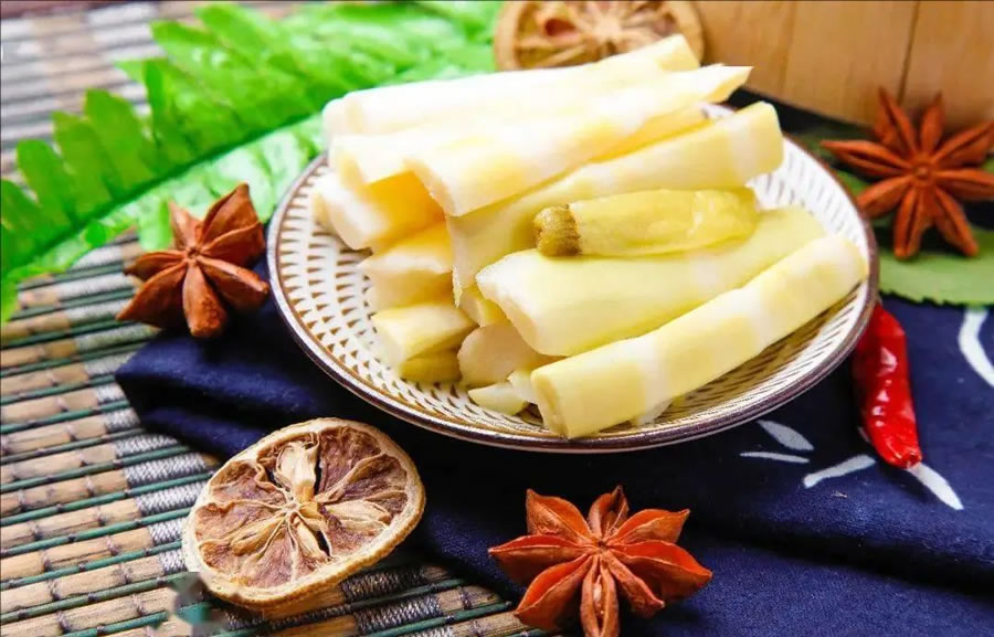 Cooking method of bamboo shoots