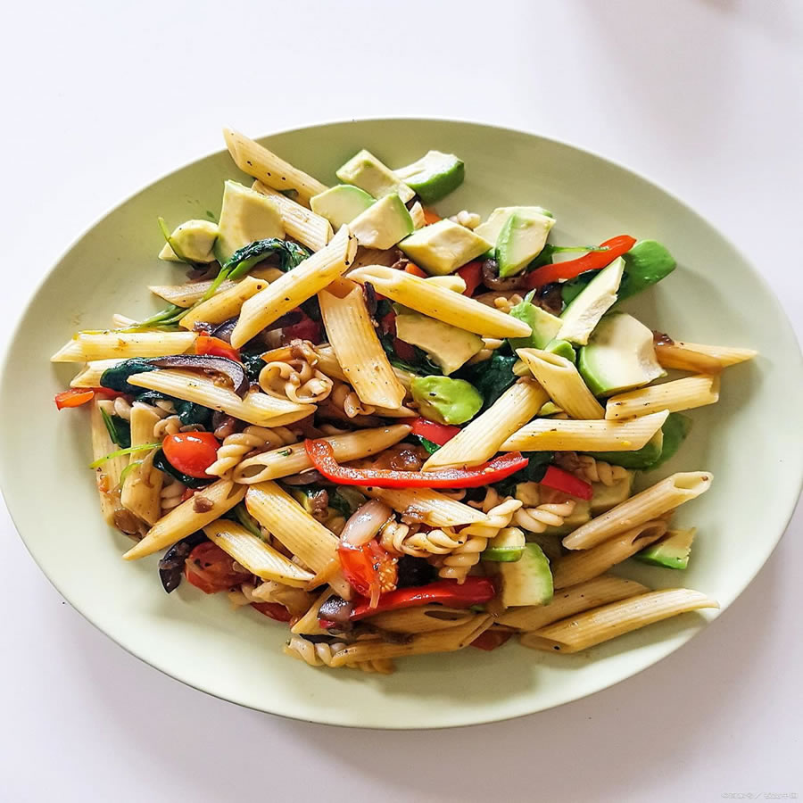 Selection of ingredients for bamboo shoots